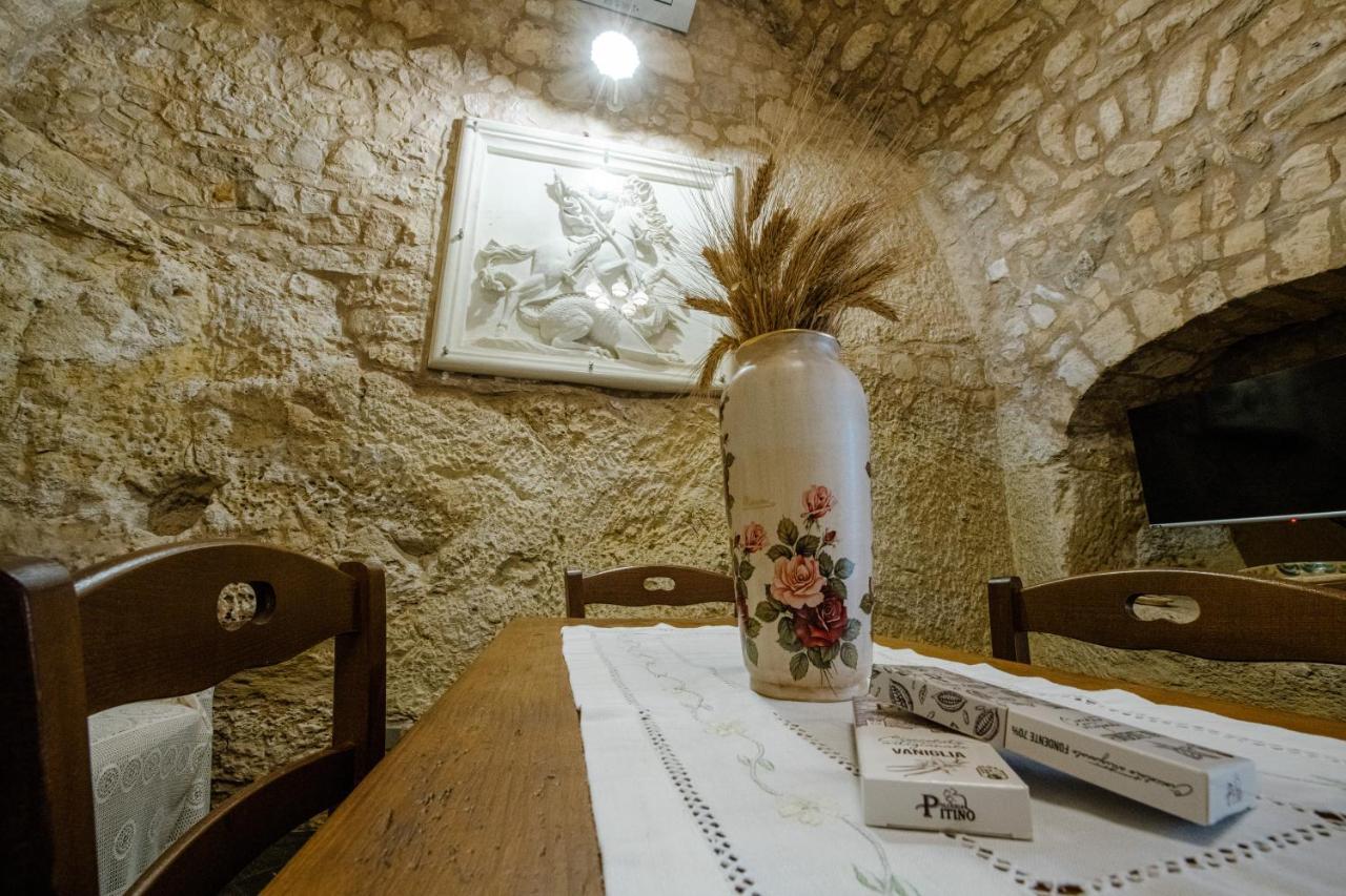 Le Cacinare Διαμέρισμα Μόντικα Εξωτερικό φωτογραφία